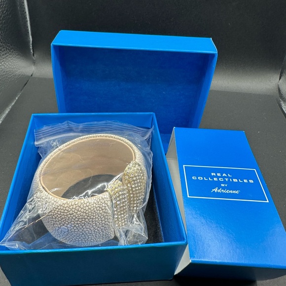 Real Collectibles by Adrienne Gold and Cream Textured Bangle Bracelet - Picture 9 of 9